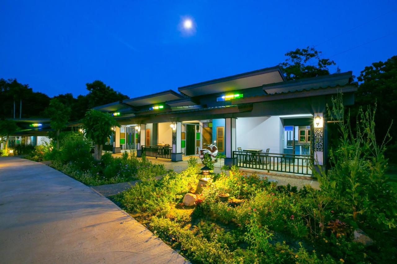Loft Vintage Chalet Resort Ko Lanta Екстериор снимка