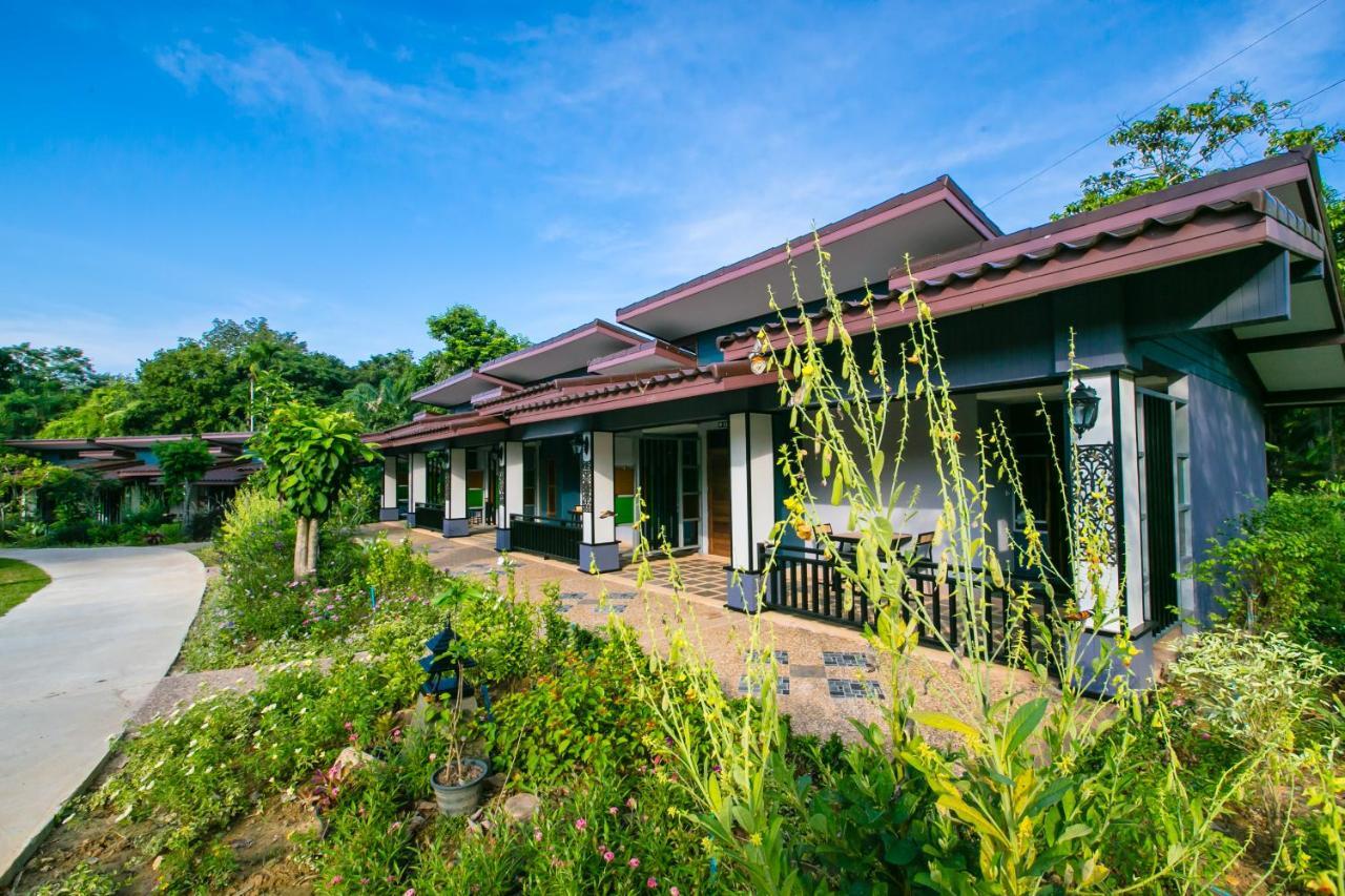 Loft Vintage Chalet Resort Ko Lanta Екстериор снимка